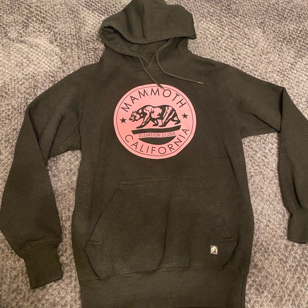 Brand New Mammoth California Dark Grey Graphic Hoodie